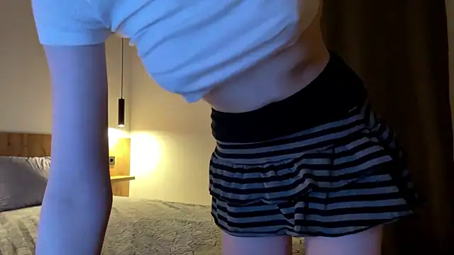 Lia_Kim_'s Webcam Show