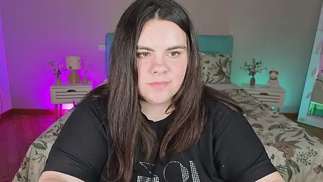 Ukr_Lena লাইভ XXX চ্যাট