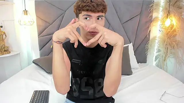 ErickDelRio Live XXX Chat