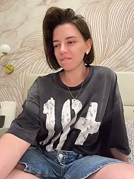צ'אט XXX בשידור חי של Take_Me_Awayy