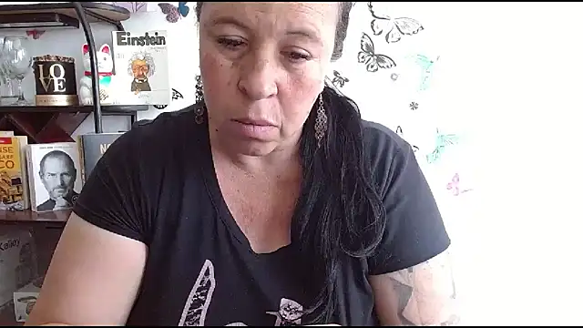 LauraMallioni: απευθείας συνομιλία ΧΧΧ