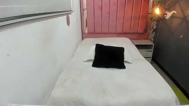 Ashleey__Sweet_'s Live XXX Chat