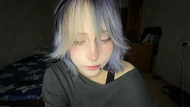 Shinecirtus22 – Naživo XXX chat