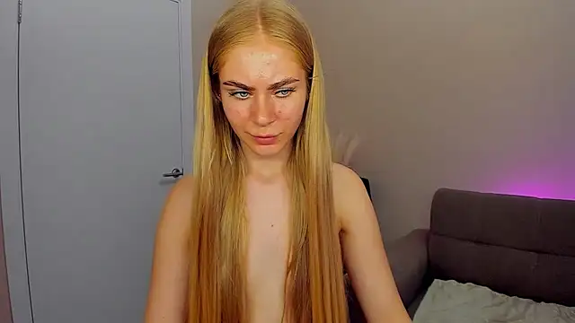 BarbaraSassy élő XXX-chatje
