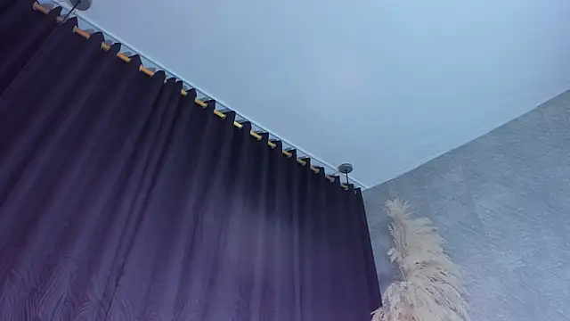 madisonyeduar_のウェブカメラショー