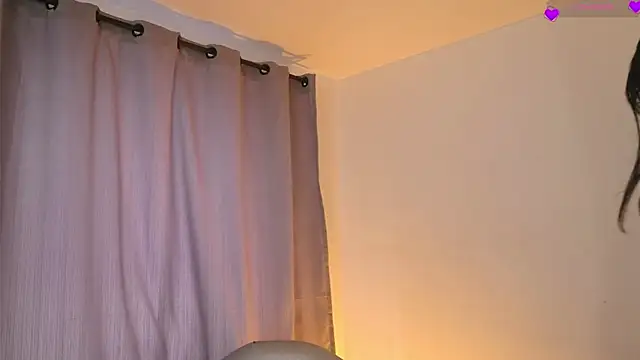 Velvet_Raze Live XXX-chat