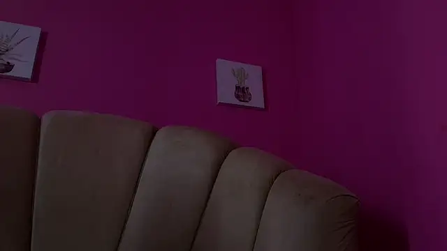 miajhonsonx's Live XXX Chat