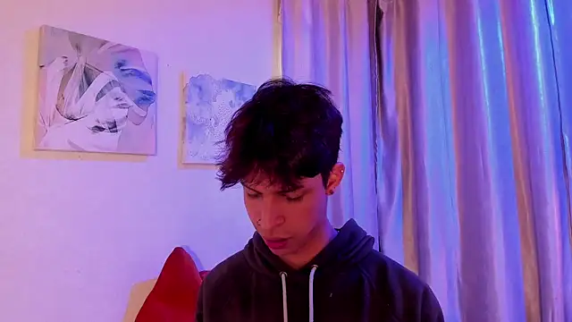 Ethan_qopのライブXXXチャット