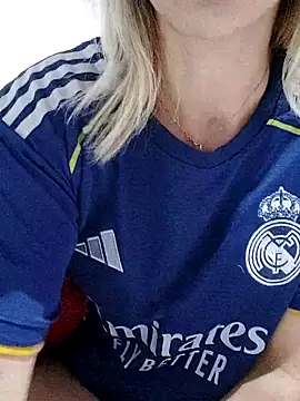 Barbara_Squirt_ élő XXX-chatje