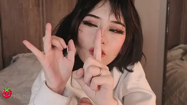 Sembang XXX Secara Langsung HannahSky_