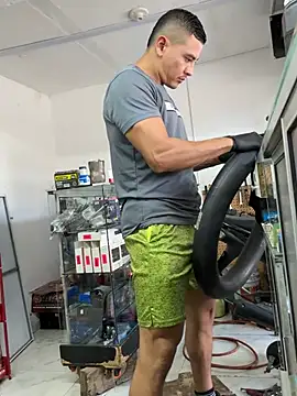 Chat +18 de Paul22cm- ao vivo
