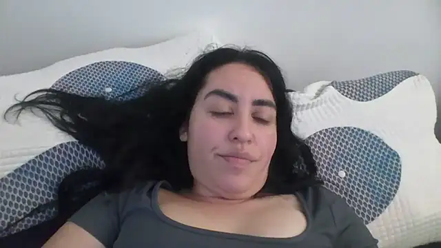 دردشة WetFlower69 الجنسية المباشرة