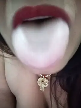 simaran_sexy's Webcam Show