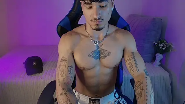 Chat XXX Live Thomas_Fit1