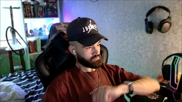 Онлайн чат XXX _Serious_Man