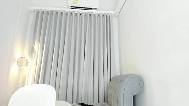 Krissi_latore – Live XXX-chat