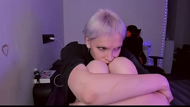 Lyricca Шоу с уебкамера