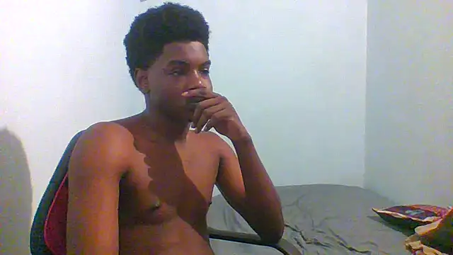 הופעת וובקאם של charles_king