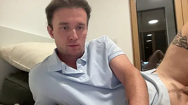 cute_mark XXX чат на живо