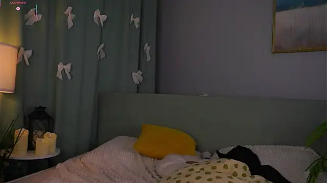 ReneaGilley Adlı Modelin Canlı XXX Sohbeti