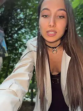 ICrazyOneIRL Live XXX Chat