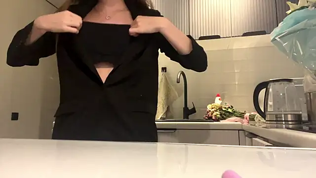 ManyDozens' Live XXX Chat