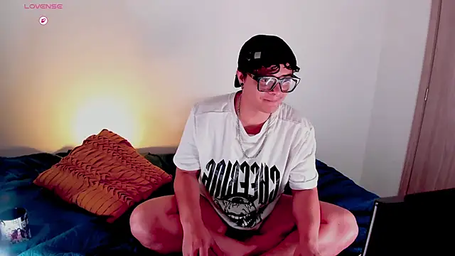 Yossef_ftm Webcamshow