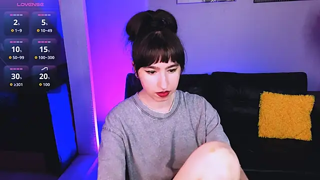 Lily_xBabe élő XXX-chatje