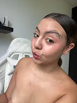 Chatroom XXX en direct de Bonni_lohan