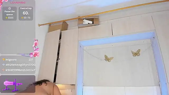 LilyWhitney Chat XXX in diretta