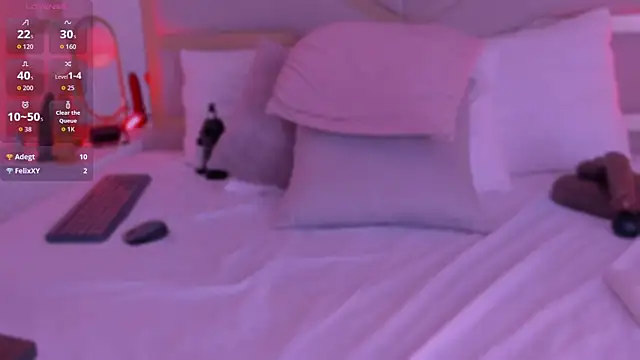 Samantha-Pardo Chat XXX in diretta