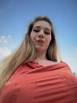 didihairypussy's Live XXX Chat