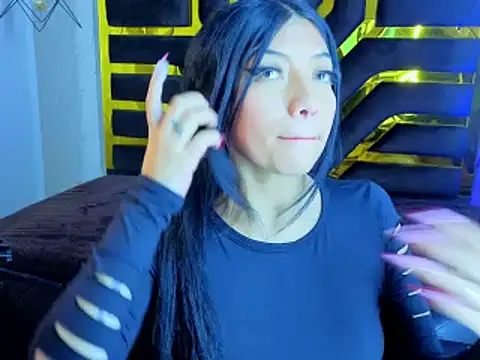 Ey_Im_simone_ Adlı Modelin Canlı XXX Sohbeti