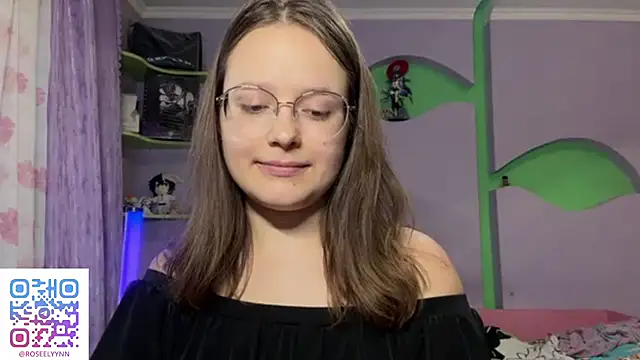 Živý XXX chat RoseLyyn