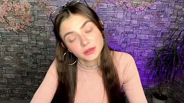 XXX chat uživo modela may_rollins