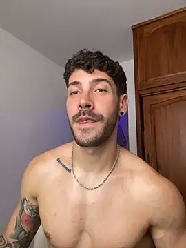 Guyinthemountain Live XXX-Chat