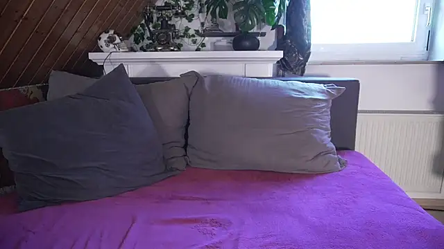 TessaWinter Adlı Modelin Canlı XXX Sohbeti