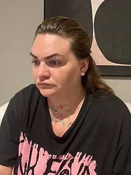 HeyBABYGIRL's Live XXX Chat
