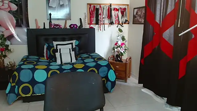 PenelopeSuency live XXX chat