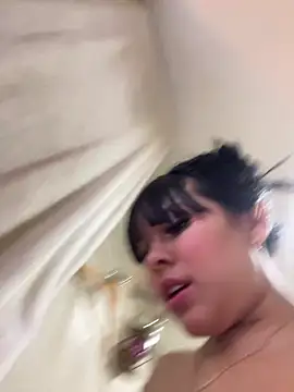 BrendaCrean Adlı Modelin Canlı XXX Sohbeti