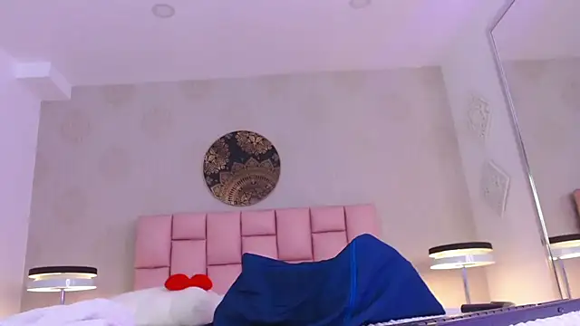 دردشة IsabelleDaza الجنسية المباشرة