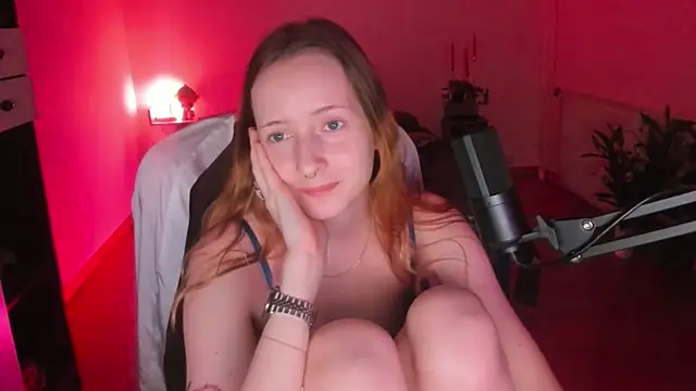 Chat XXX en directo de OddlyFamiliar