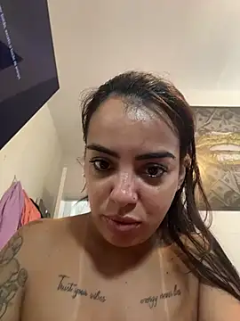 Srta_Jhenny Chat XXX live