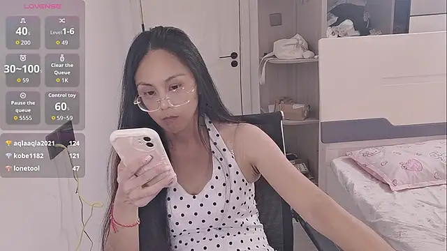 yishan-22 라이브 XXX 채팅