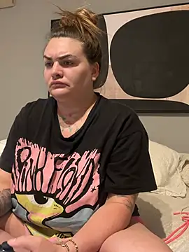 HeyBABYGIRL's Live XXX Chat