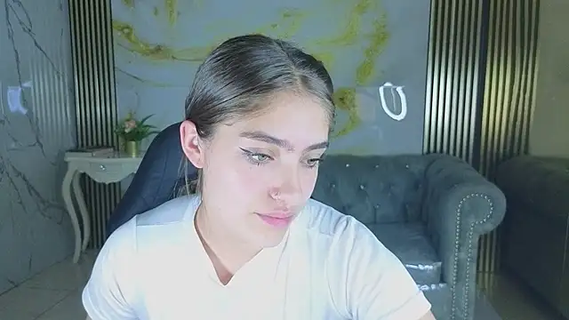 Valeriaa_s Chat XXX in diretta