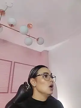 zarcasutra_t Chat XXX in diretta