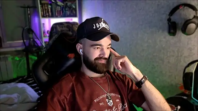 _Serious_Man Live XXX Chat