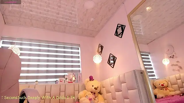 LunaBiker's Live XXX Chat