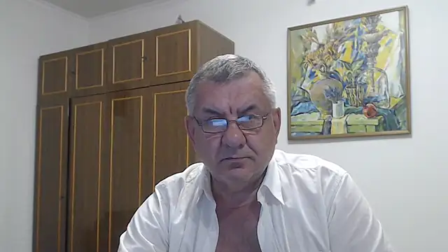 Show modela machomale3 na web-kameri